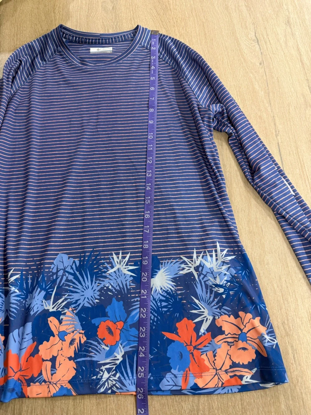 Columbia PFG Long Sleeve Fishing Shirt Rash Guard Blue Pink Stripe Floral Large